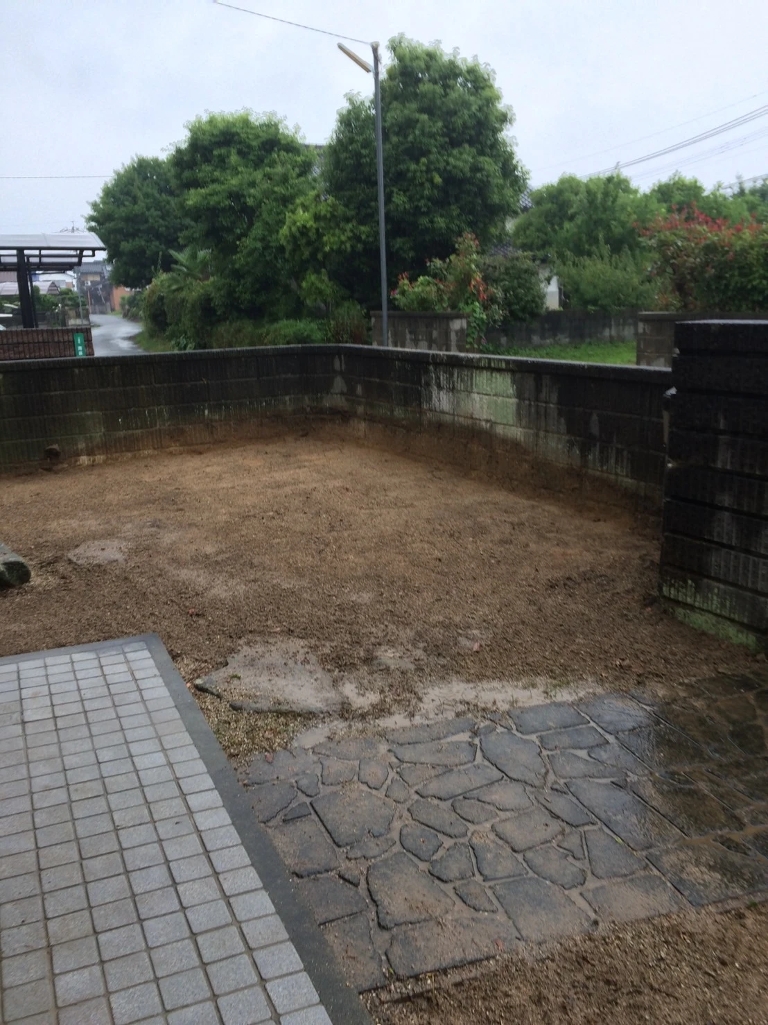 施工事例　庭石の撤去２