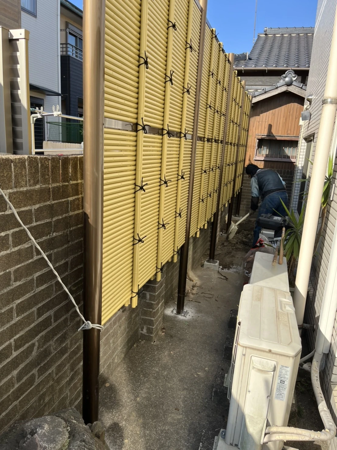 施工事例　目隠しフェンス設置２